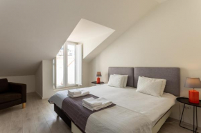 Apartment 28 Tram Duplex